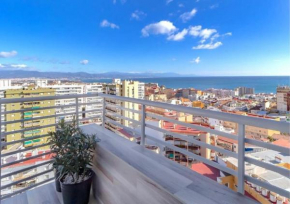 Special Sky Suite - Sea & Mountain Views- Torremolinos Center, Torremolinos